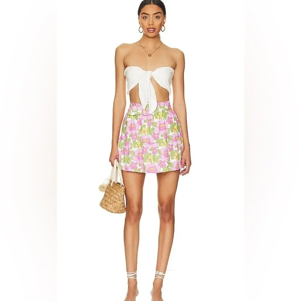Show Me Your Mumu NWT Fiona Skirt in Fresh Floral
138.00 Size Small - Picture 7 of 9